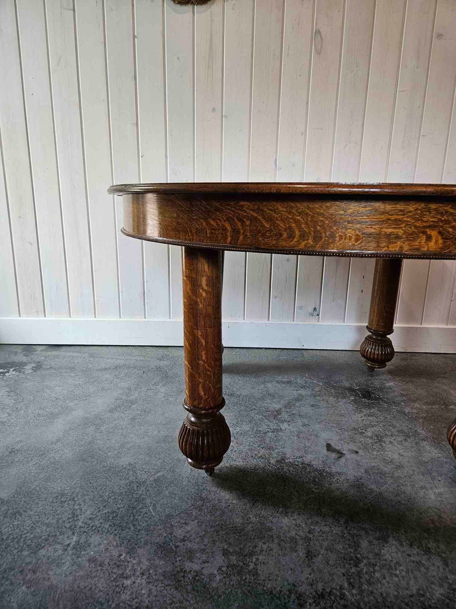 Round Dining Table