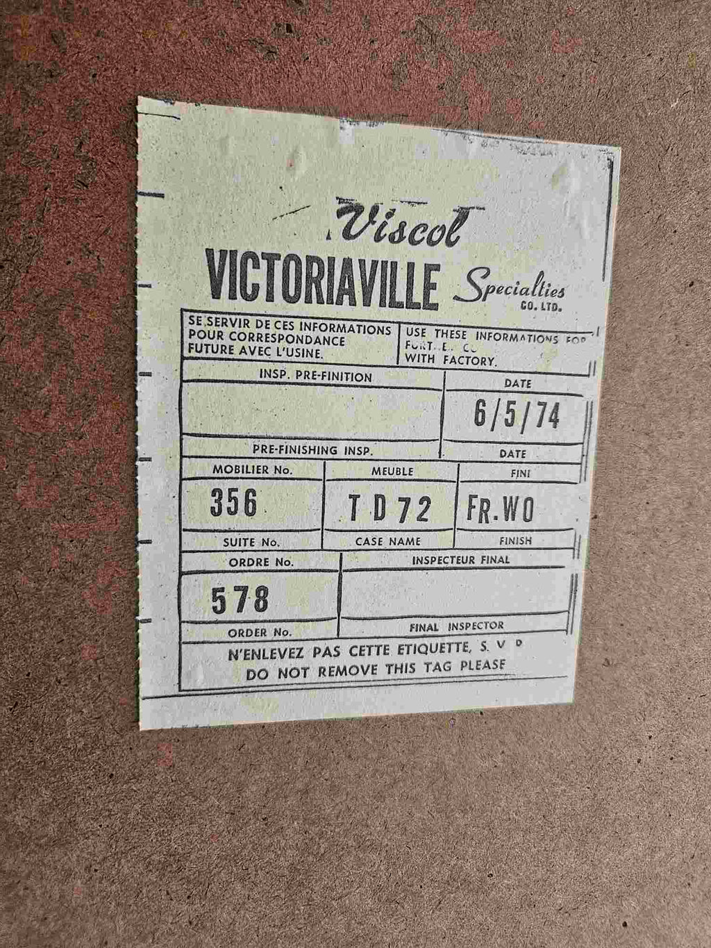 Victoriaville 9 Drawer Dresser