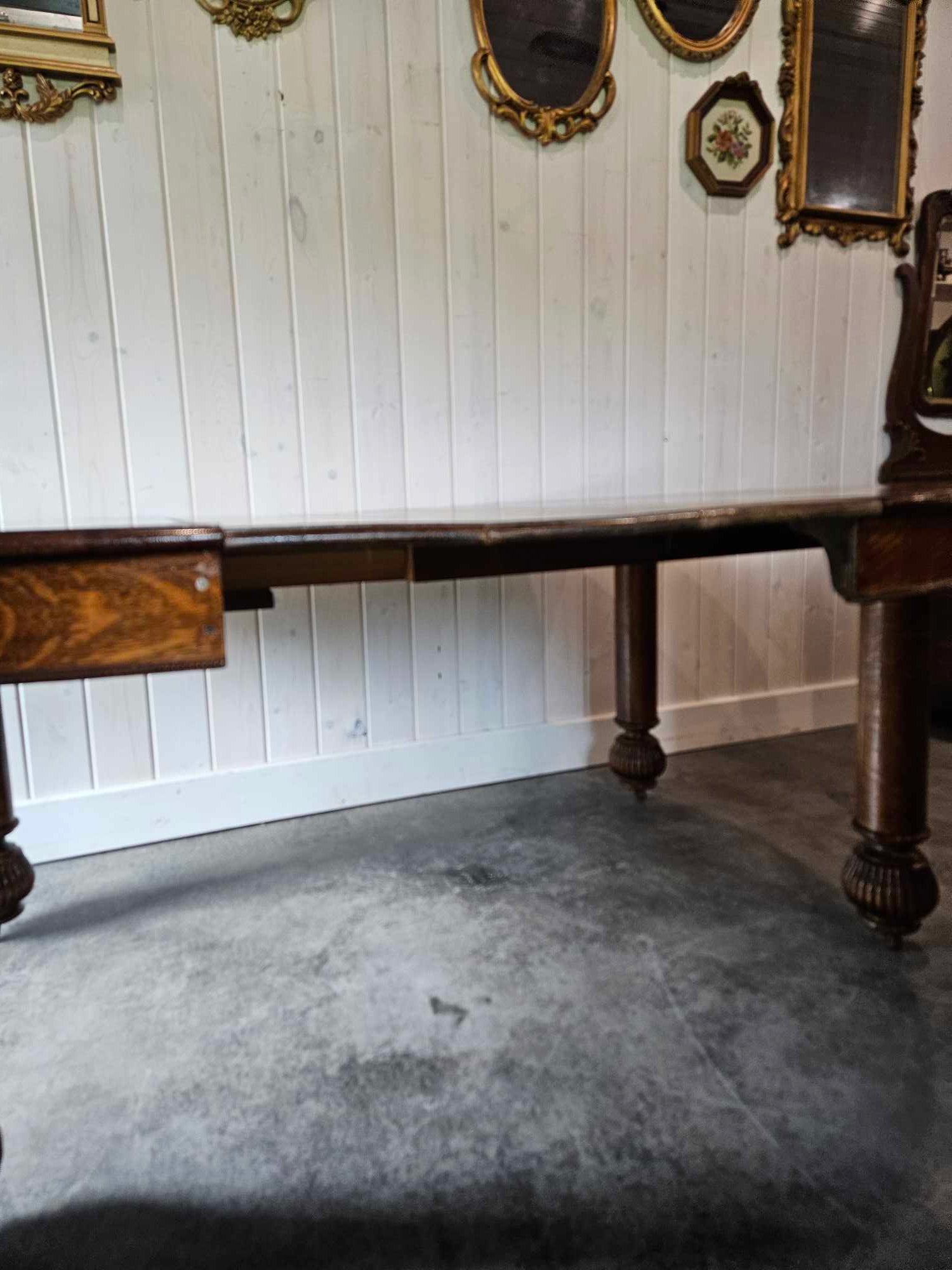 Round Dining Table