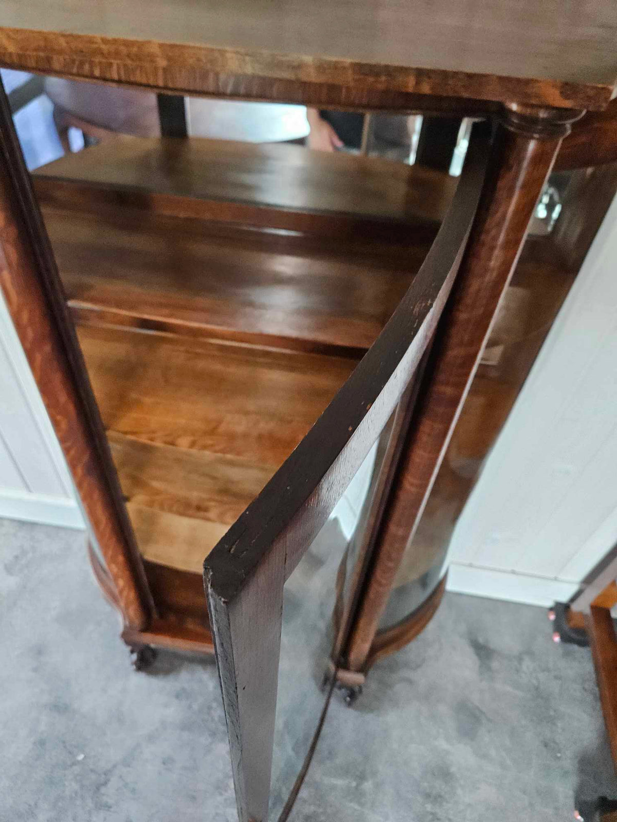 Tiger Oak Curved Display Cabinet