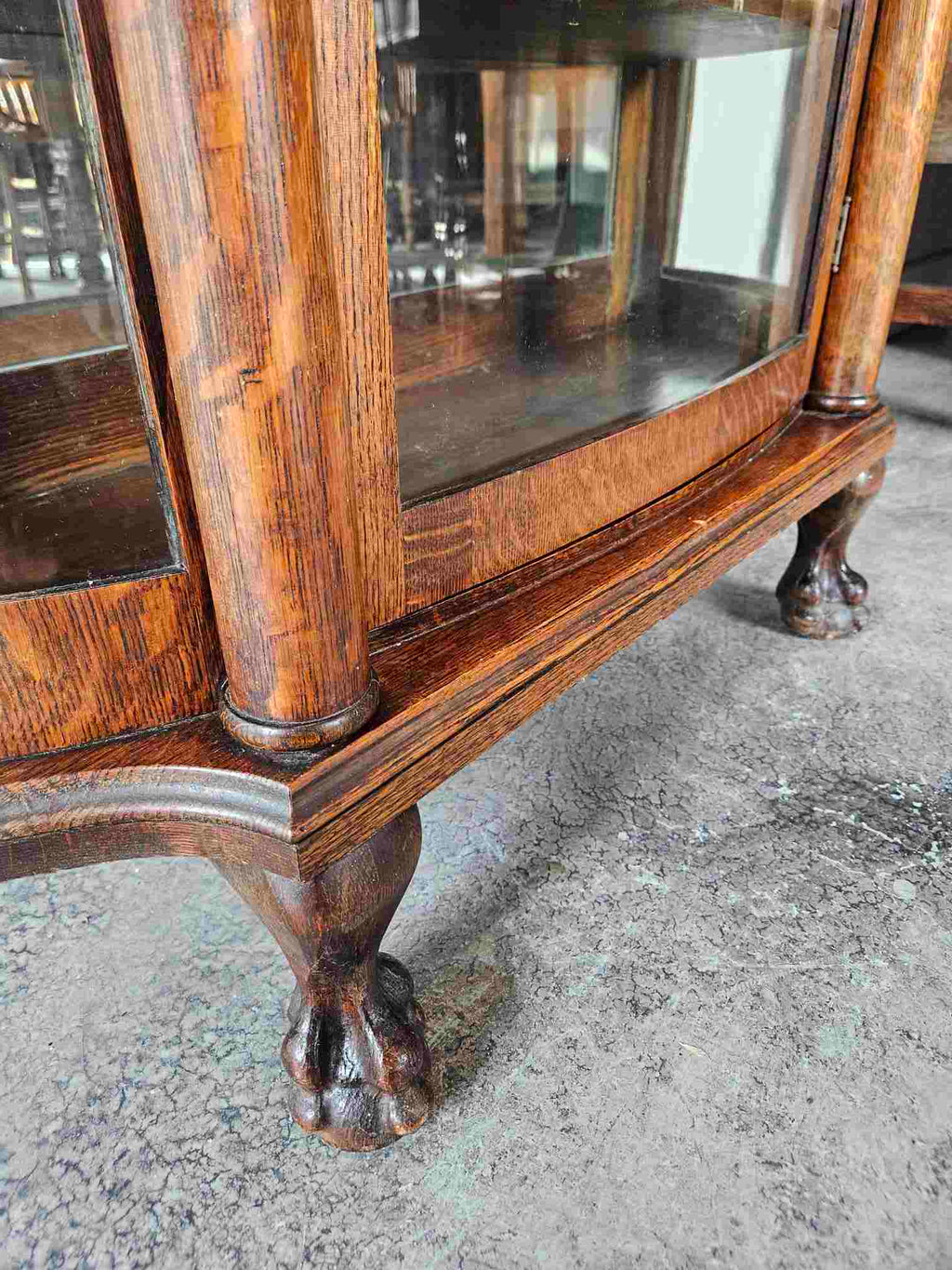 Tiger Oak Curved Display Cabinet