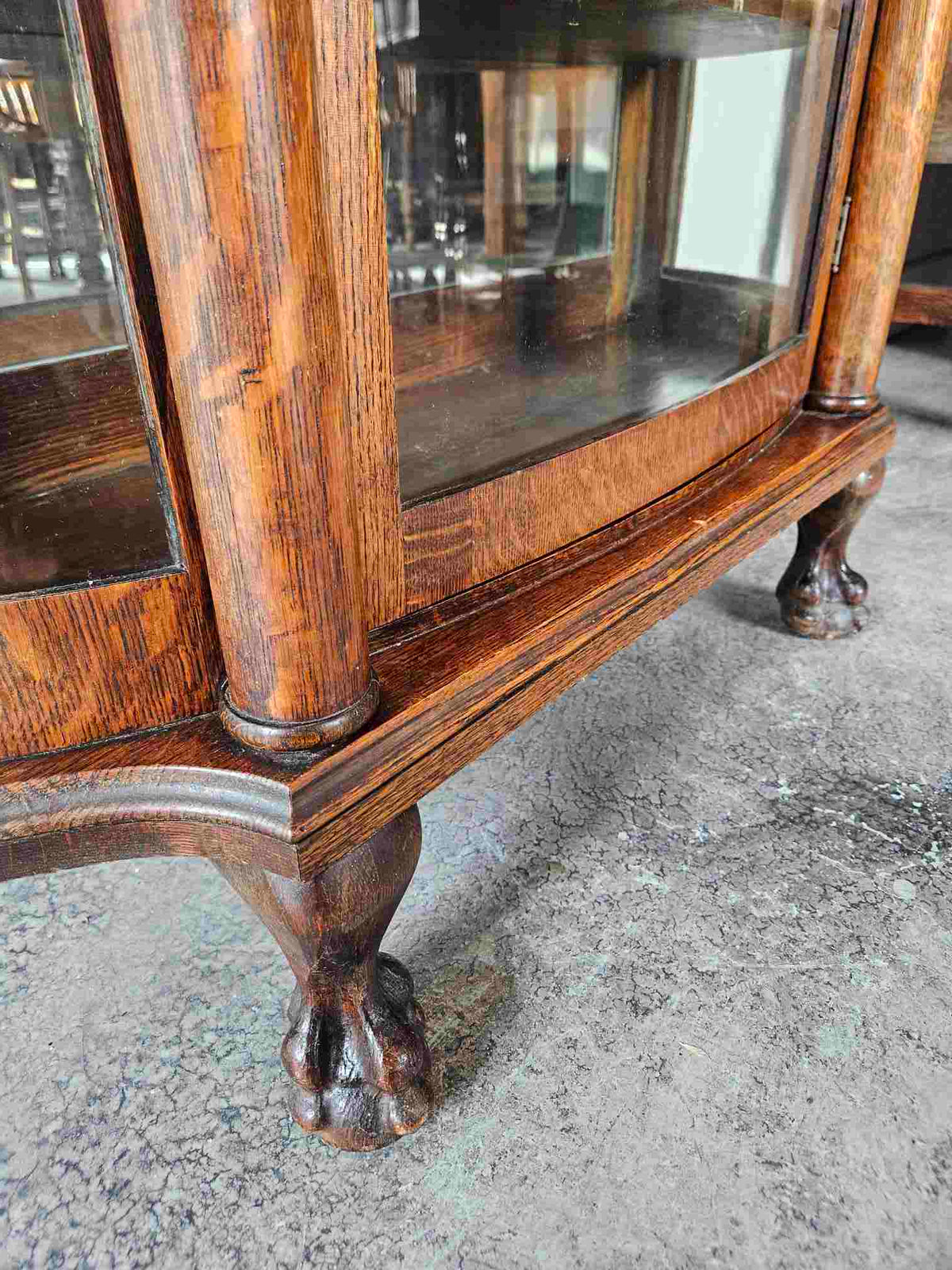 Tiger Oak Curved Display Cabinet