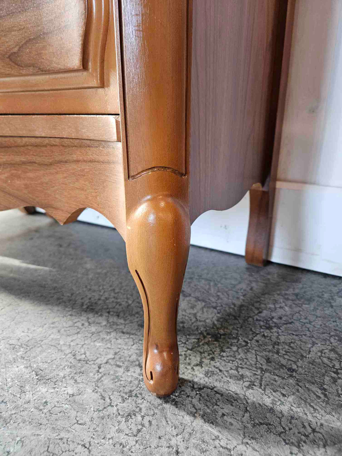 Victoriavilla Nightstands