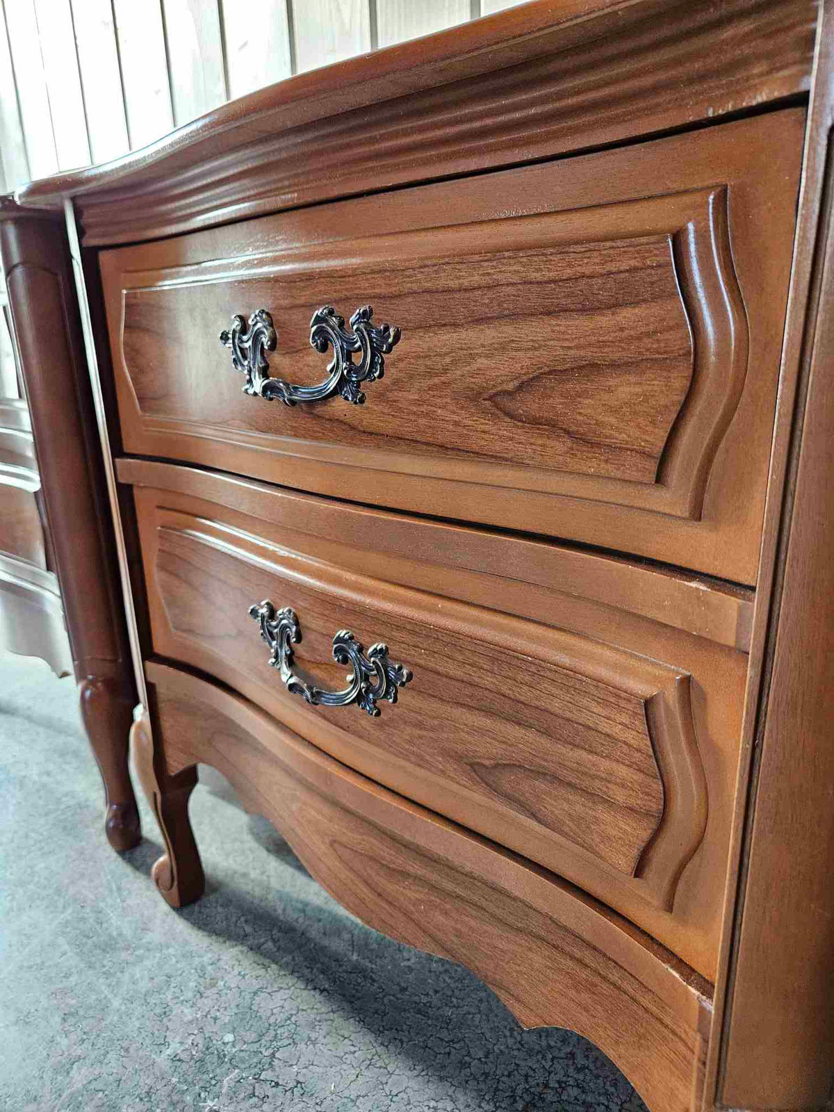 Victoriavilla Nightstands