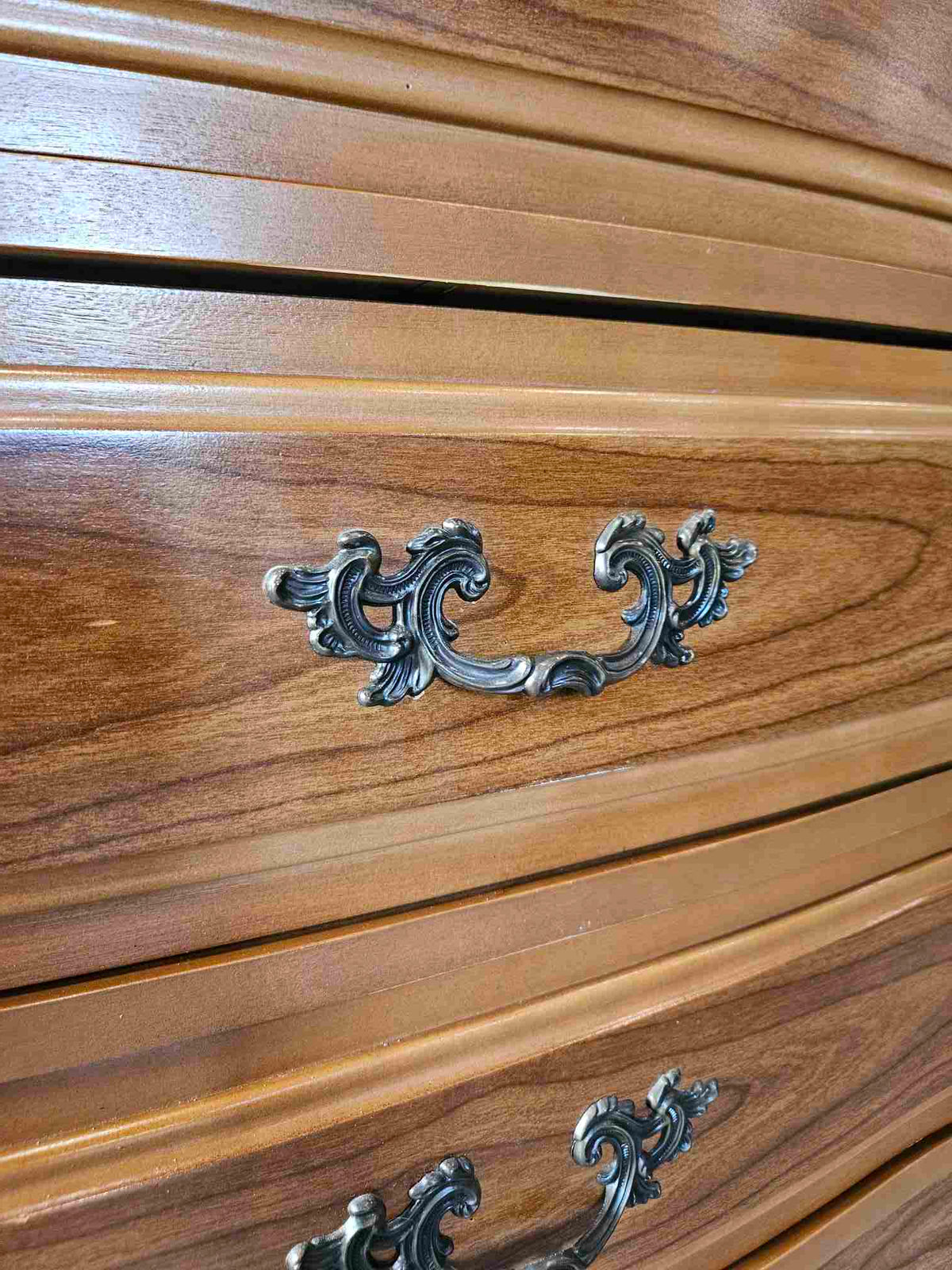 Victoriavilla Tall Boy Dresser