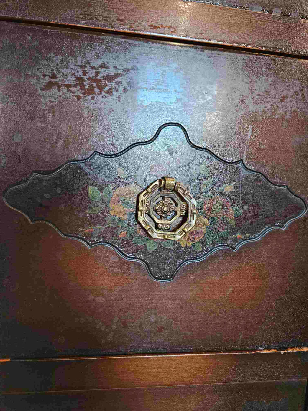 Vanity with 3 Way Mirror